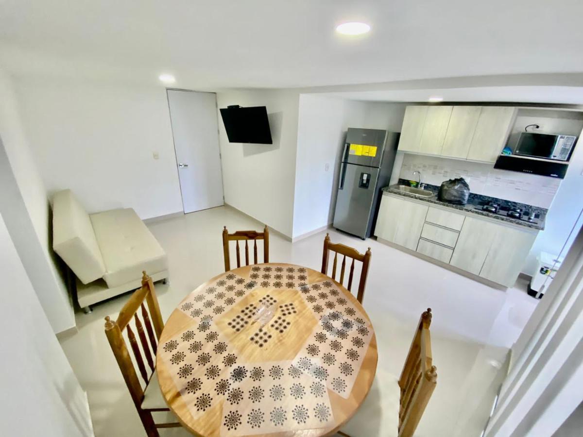 Amoblado Piso 1 Apartment *